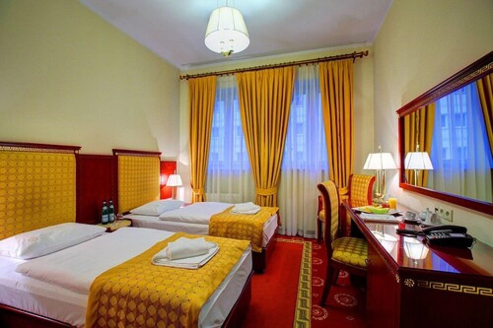 Hotel Holiday Park Varsovie Extérieur photo