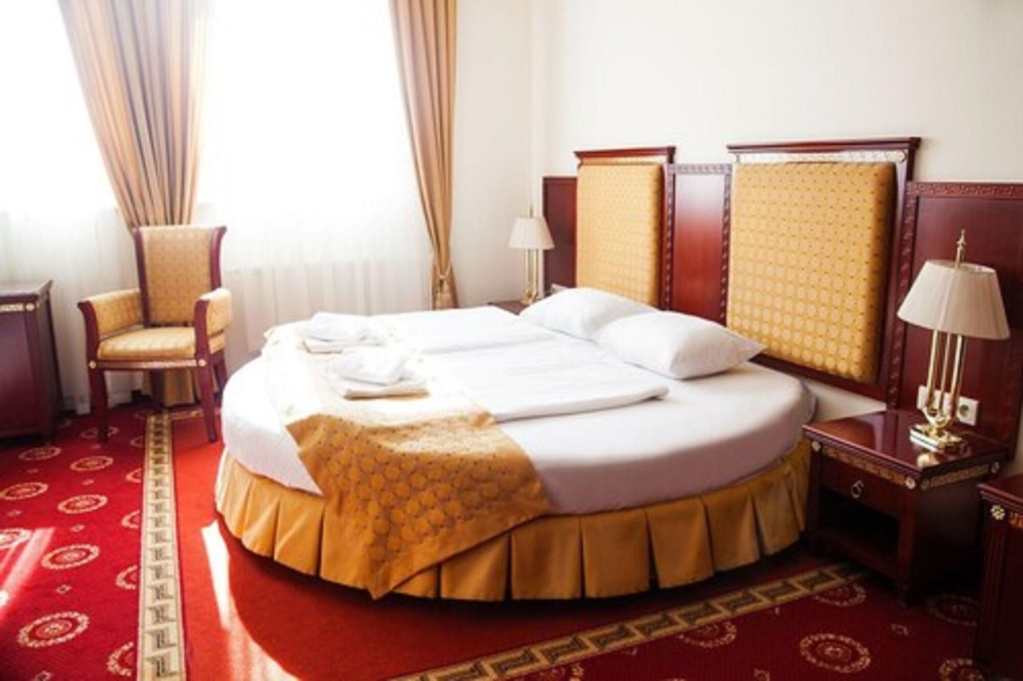 Hotel Holiday Park Varsovie Extérieur photo