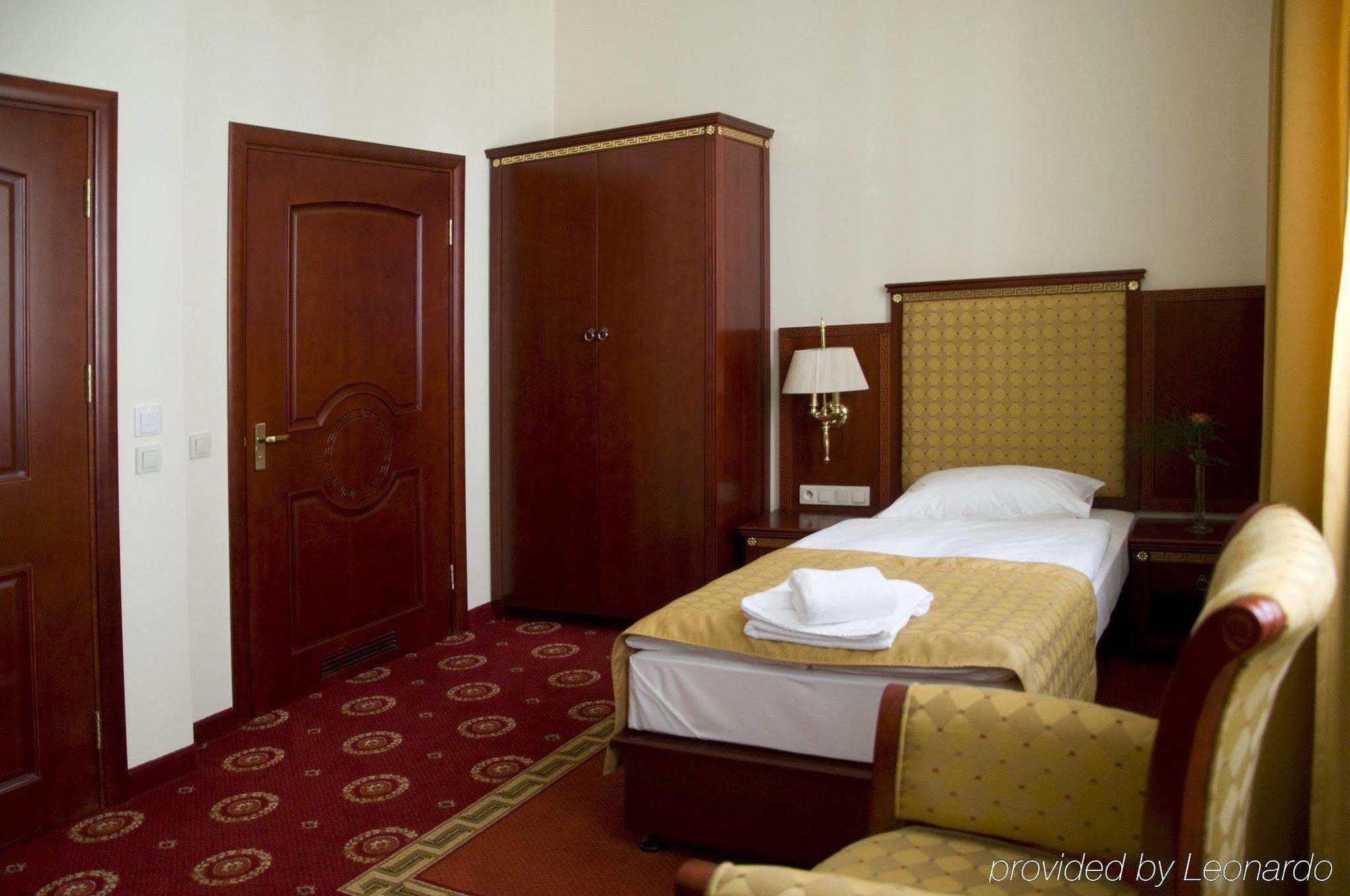 Hotel Holiday Park Varsovie Chambre photo