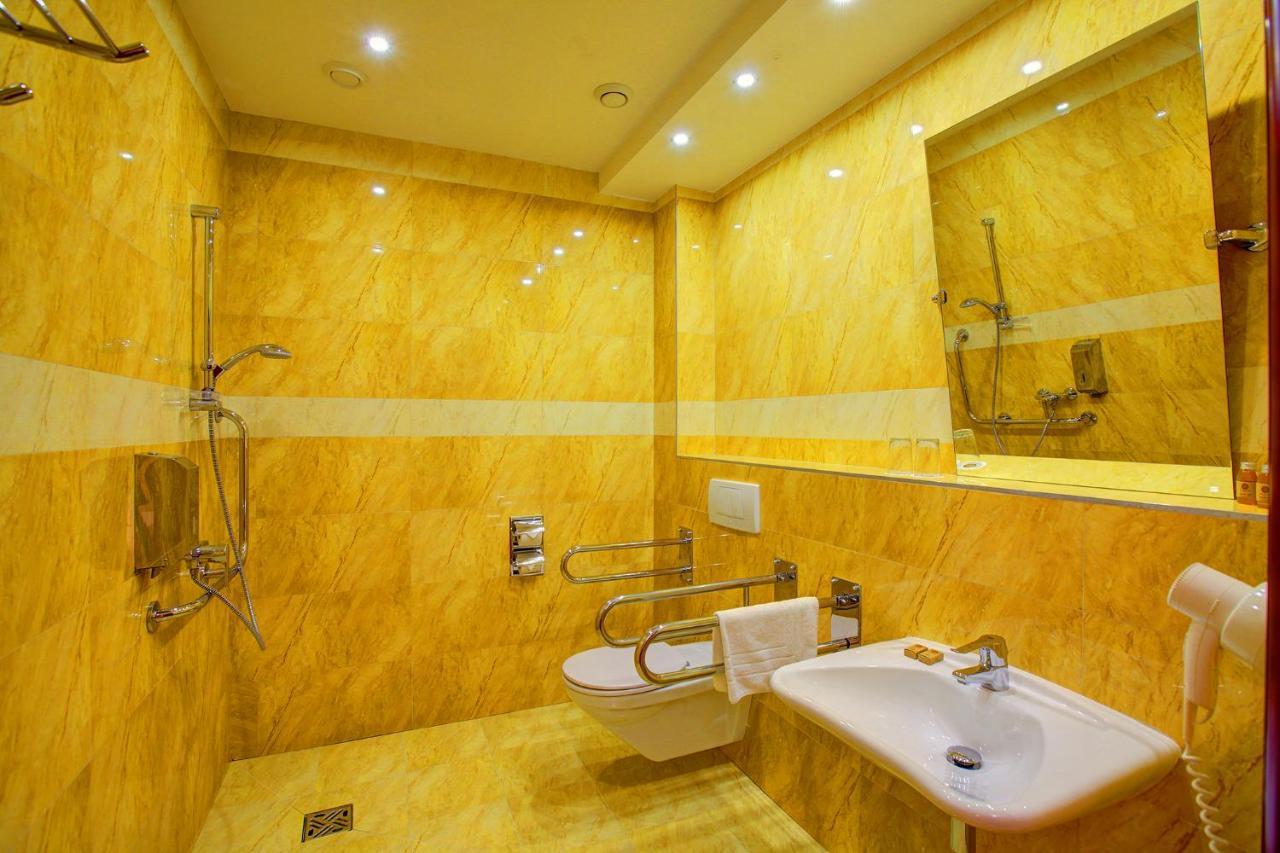 Hotel Holiday Park Varsovie Extérieur photo
